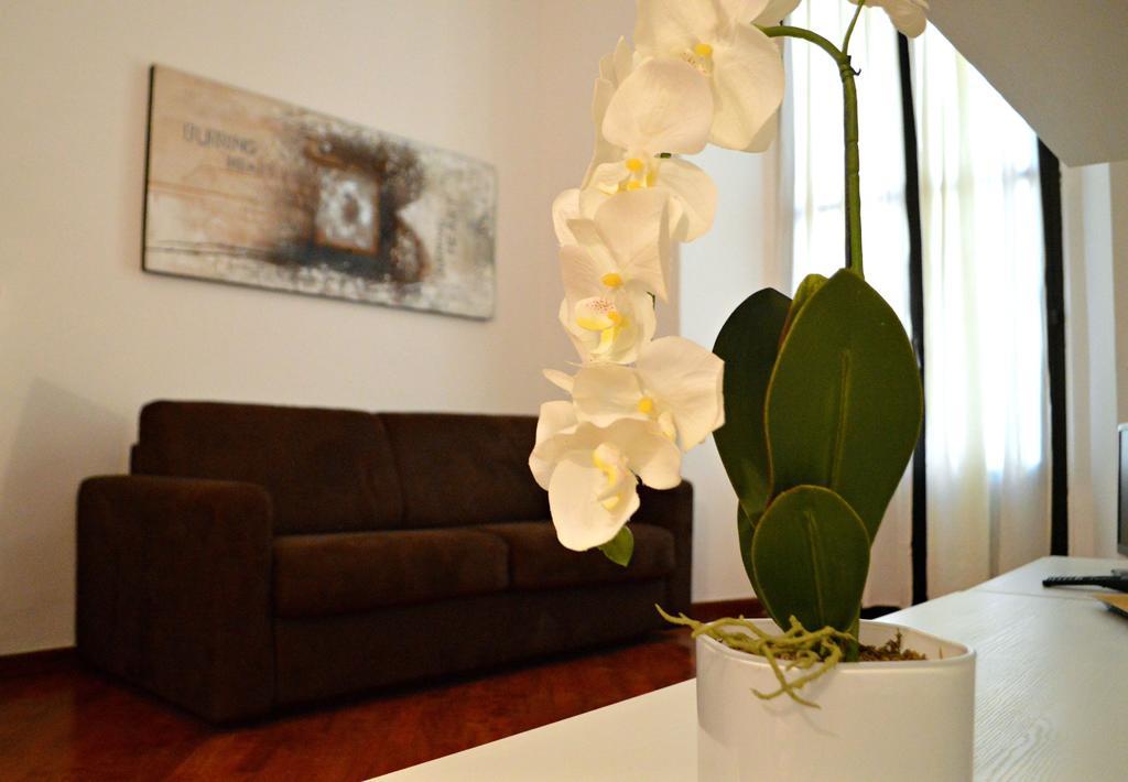 La Casa Dei Viaggiatori Apartment Milan Ruang foto